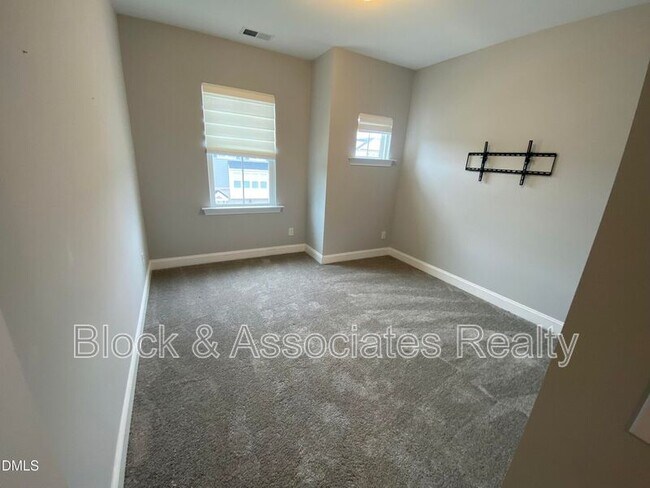 Building Photo - 806 Grafton Peak Ln