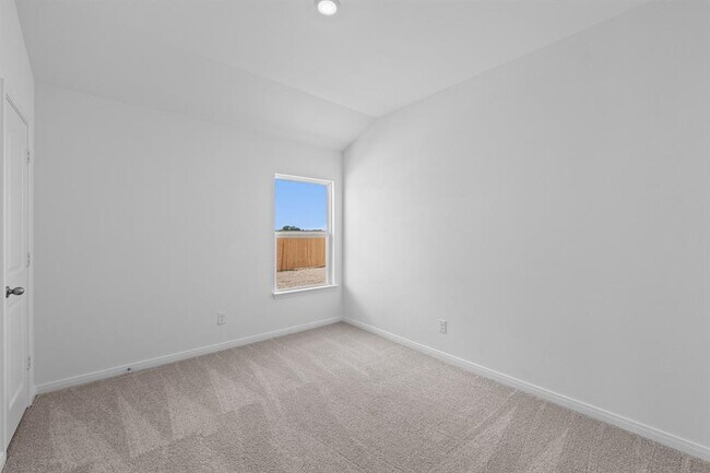Building Photo - 360 Low Pasture Trl