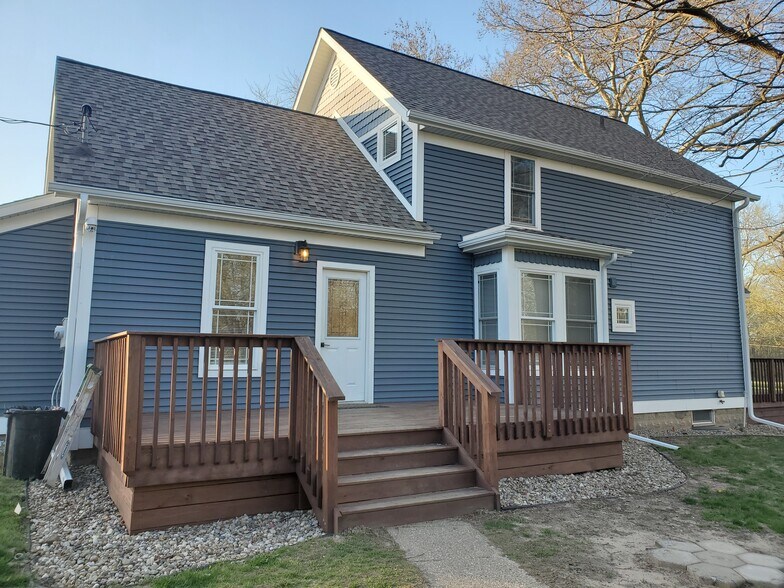 Building Photo - 4024 Niles Rd