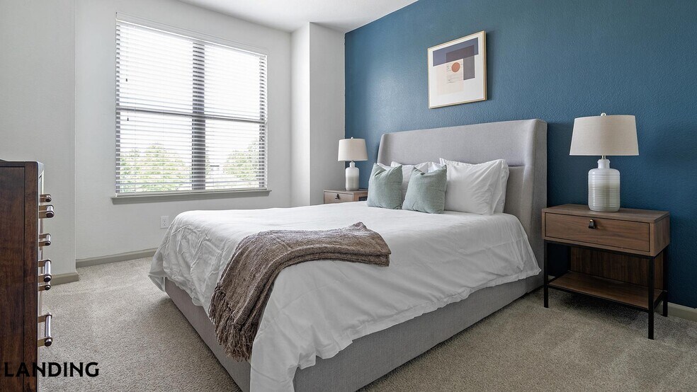 Building Photo - 10051 Perimeter Station Dr