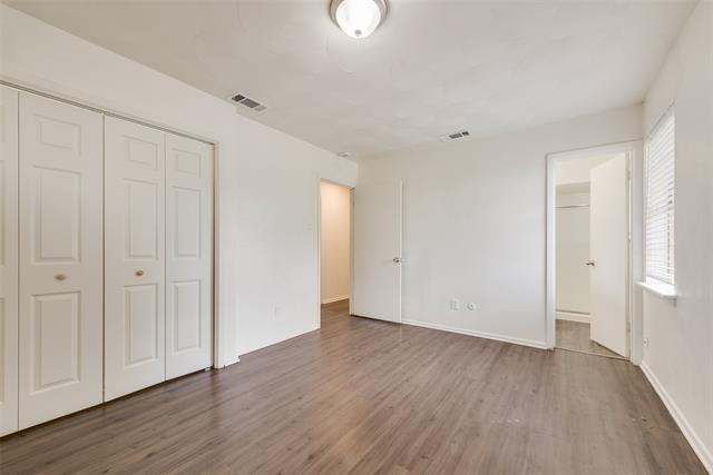 Building Photo - 2529 Belhaven Dr