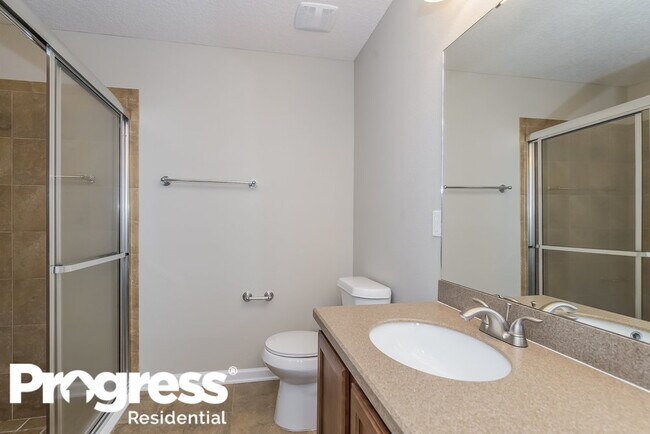 Building Photo - 15846 Canoe Creek Dr