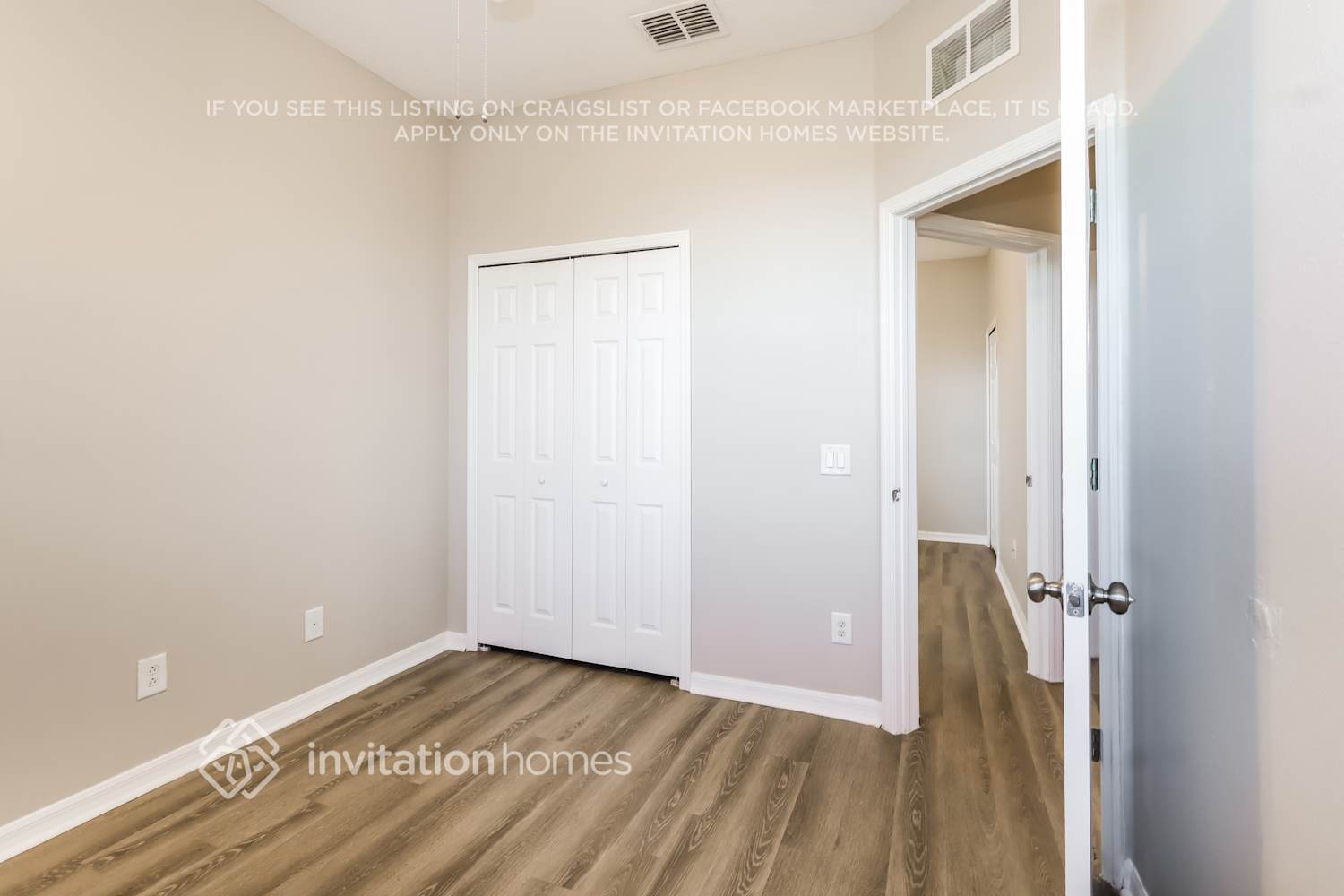 Building Photo - 10750 Pictorial Park Dr