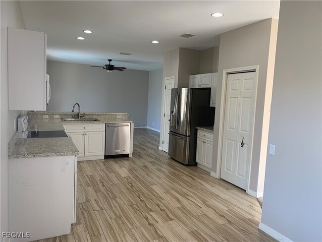 Building Photo - 2149 Cape Heather Cir