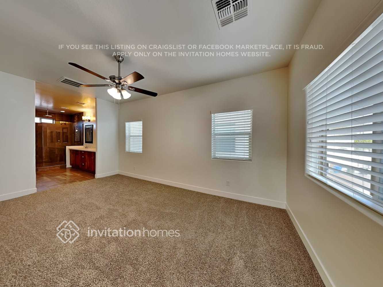 Building Photo - 16513 S 10th St