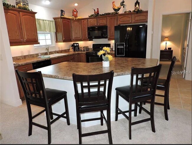 Building Photo - 798 Journey Ln