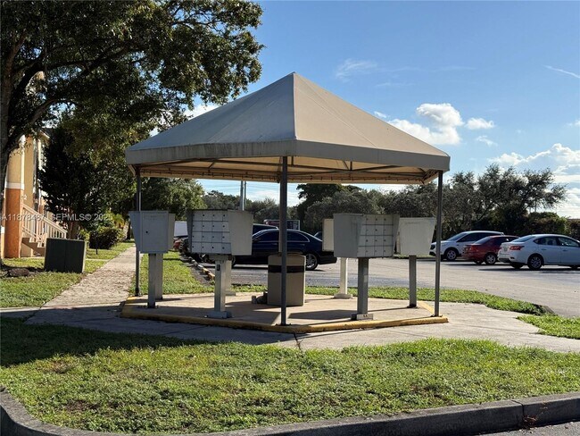 Building Photo - 3670 N 56th Ave