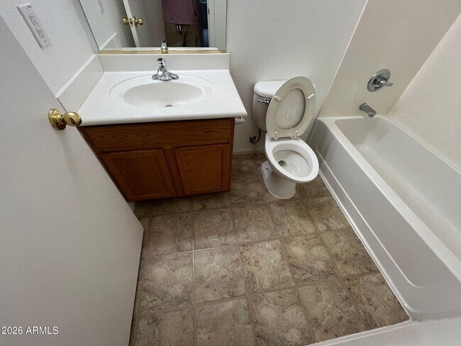 Building Photo - 29429 N Blackfoot Daisy Dr