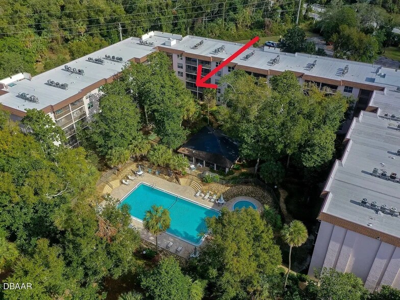 Ariel view - 640 N Nova Rd