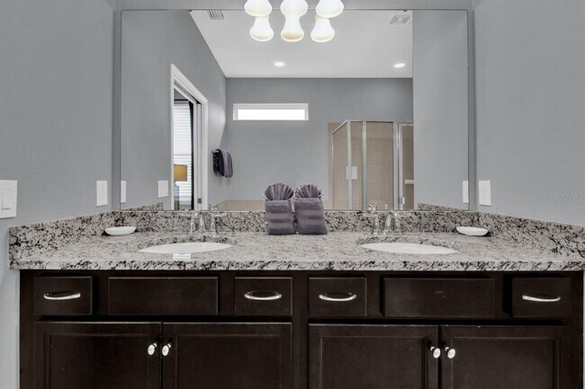 Building Photo - 8873 Bengal Ct