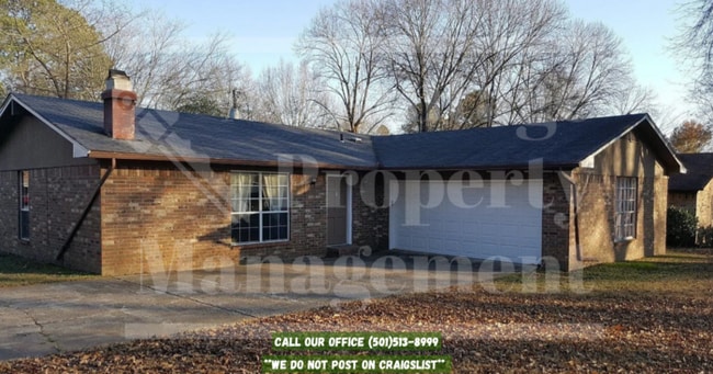 Building Photo - 2 Susan Ln