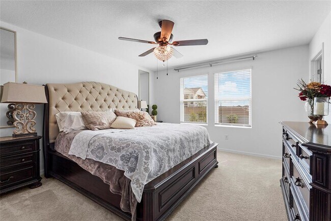 Building Photo - 5825 Biscotti St