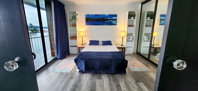 Building Photo - 9500 Rainier Ave S