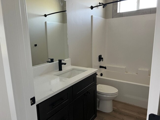 Building Photo - BEAUTIFUL BRAND NEW 3 bed 2 bath home in R...