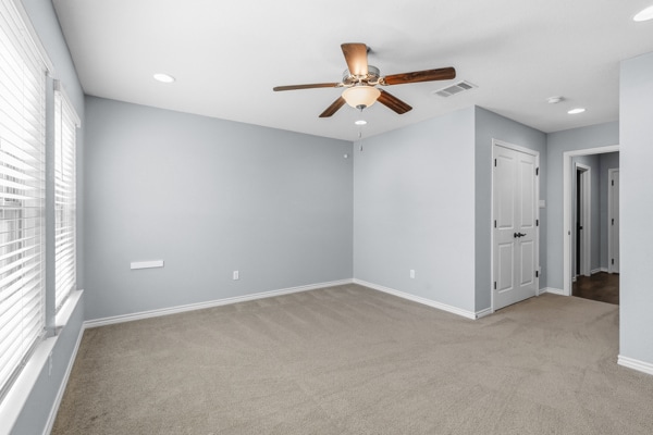 Building Photo - 1217 Highknoll Ln