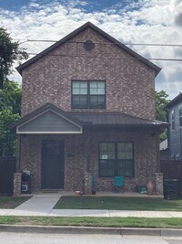 Building Photo - SHORT-TERM LEASE 4 Bedroom 4.5 Bathroom New Home!! Now offering 1st months rent paid. Avail now t...