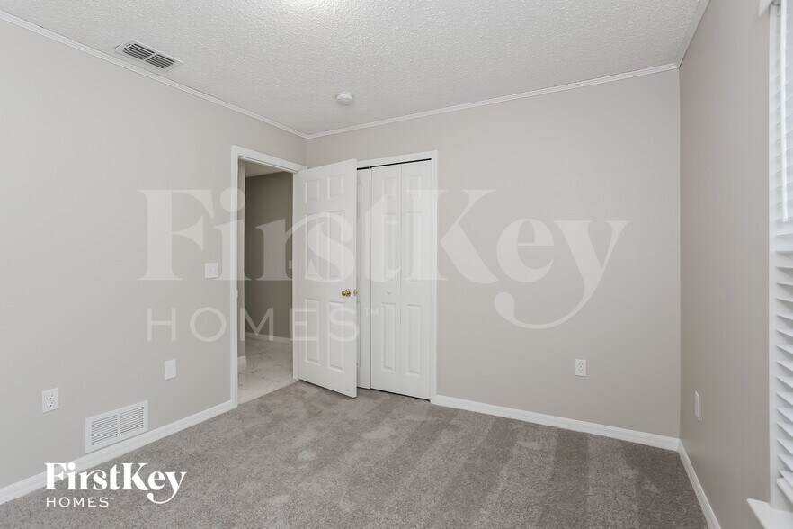 Building Photo - 12308 Hickory Forest Rd