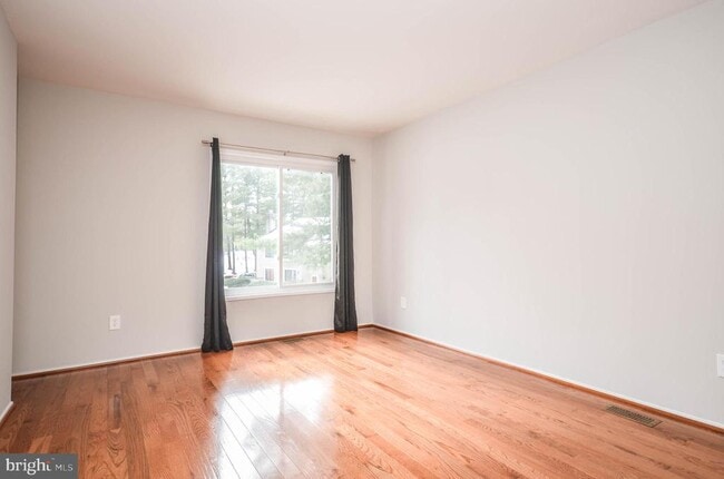 Building Photo - 9316 Jarrett Ct