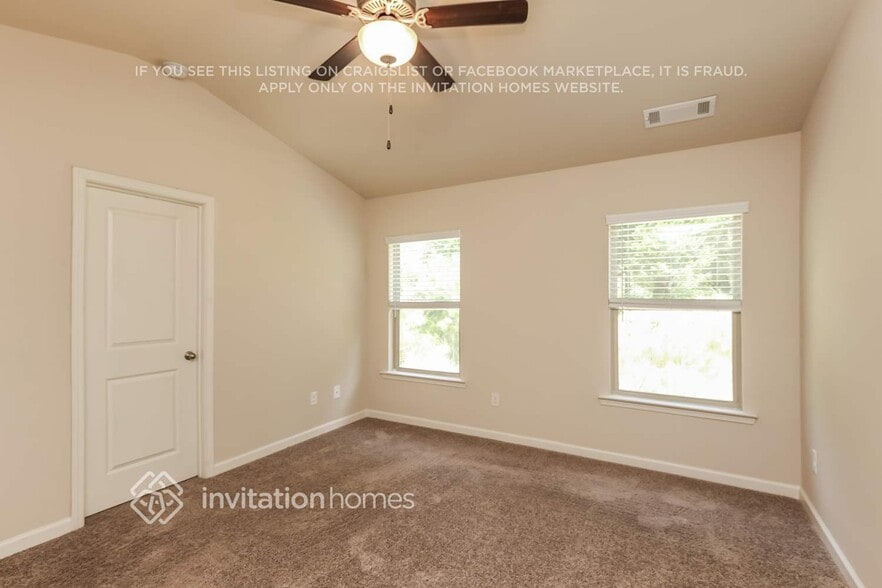Building Photo - 228 Highland Pointe Cir E