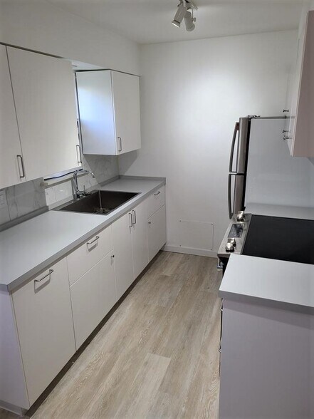 Building Photo - 1543 2nd St