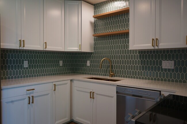 Primary Photo - 17680 Green Isle Ct