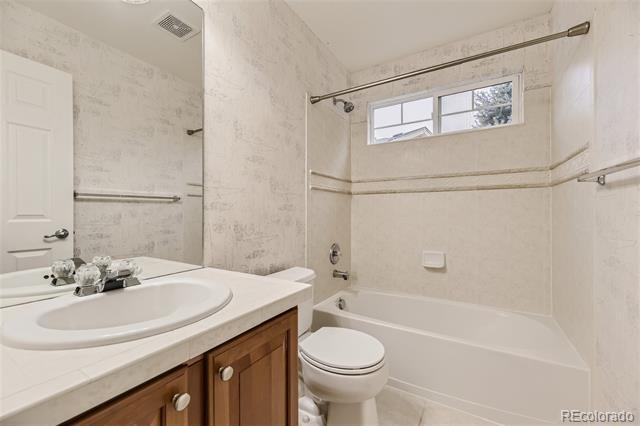 Building Photo - 16733 E Auburn Hills Dr