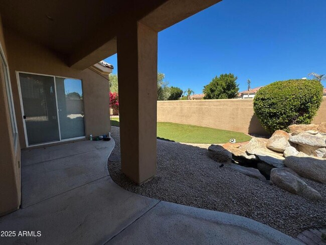 Building Photo - 11678 E Appaloosa Pl