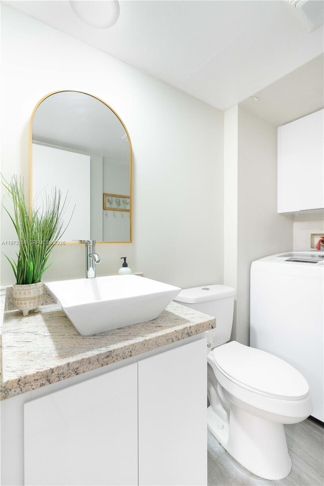 Building Photo - 9844 NW 6th Ct