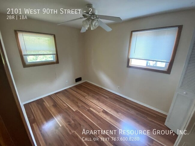 Building Photo - 2101 W 90th St