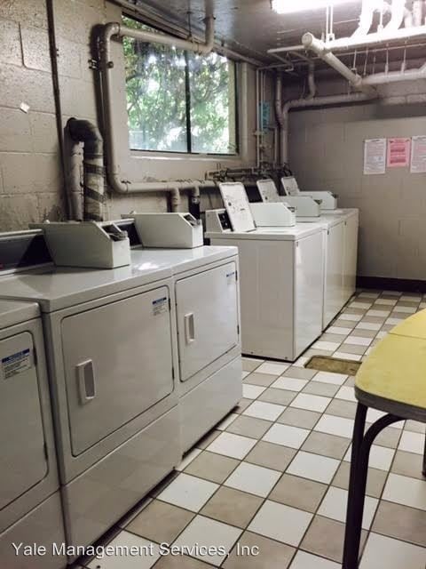 Building Photo - 10822 Otsego St