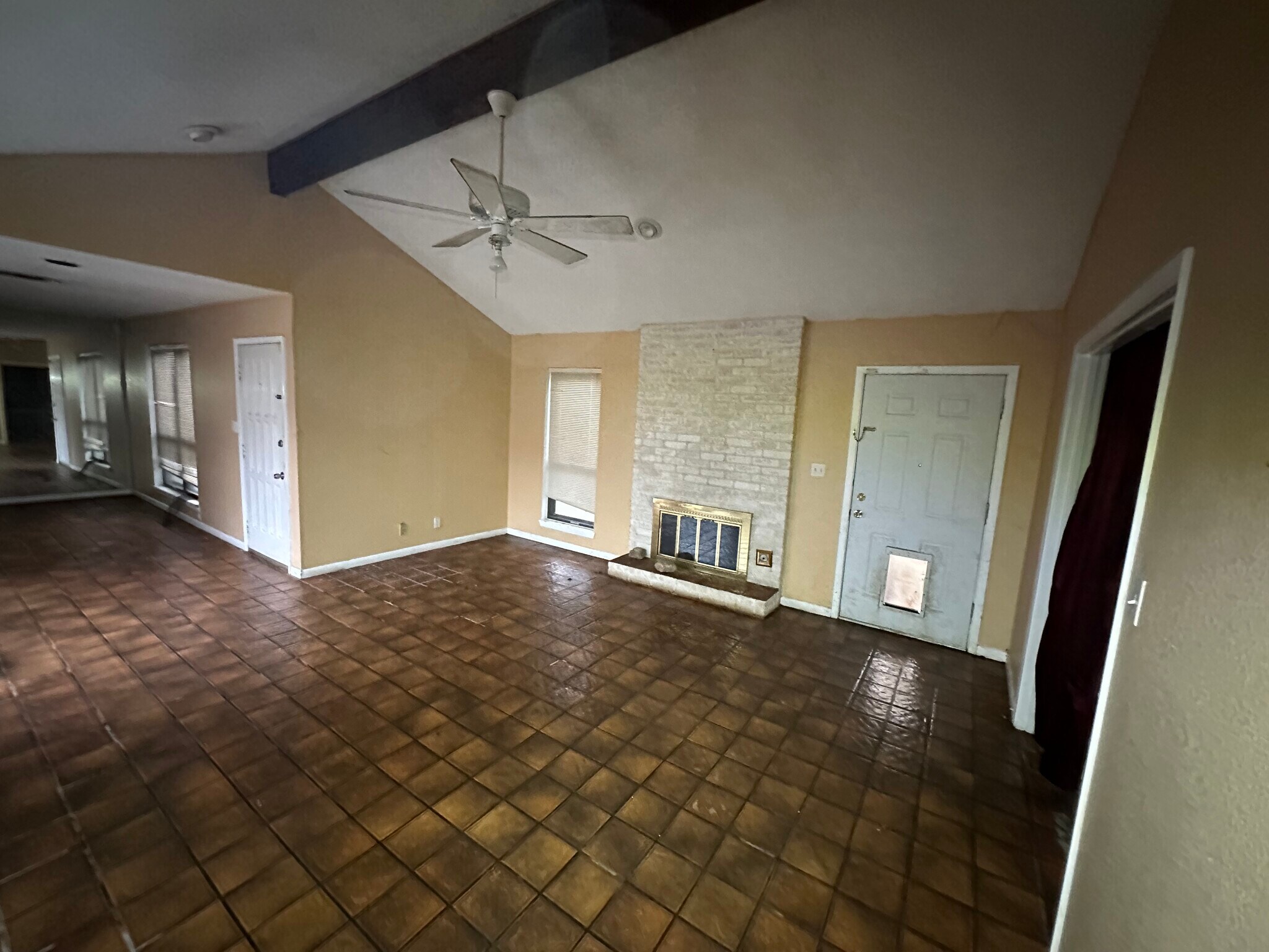 Building Photo - 114 Avant Garde Dr