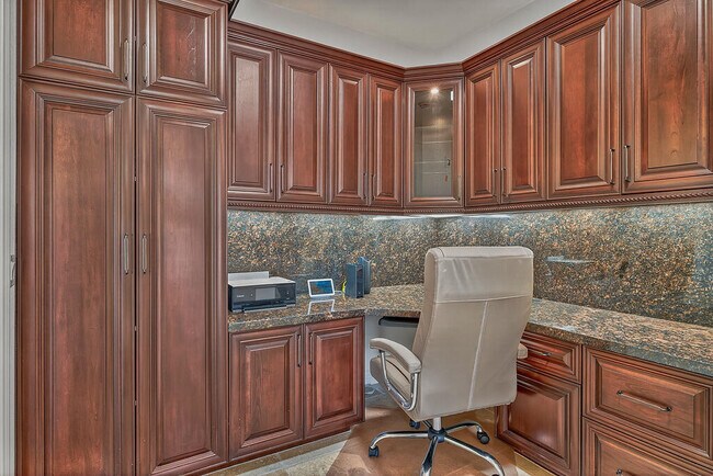 Building Photo - 42480 Buccaneer Ct