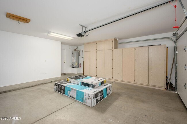 Building Photo - 25825 N 65th Ave
