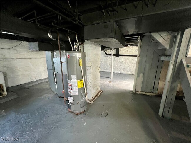 Building Photo - 117 W 29th St
