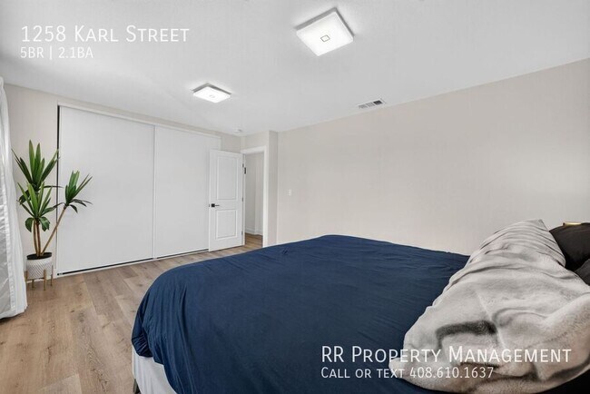Building Photo - 1258 Karl St