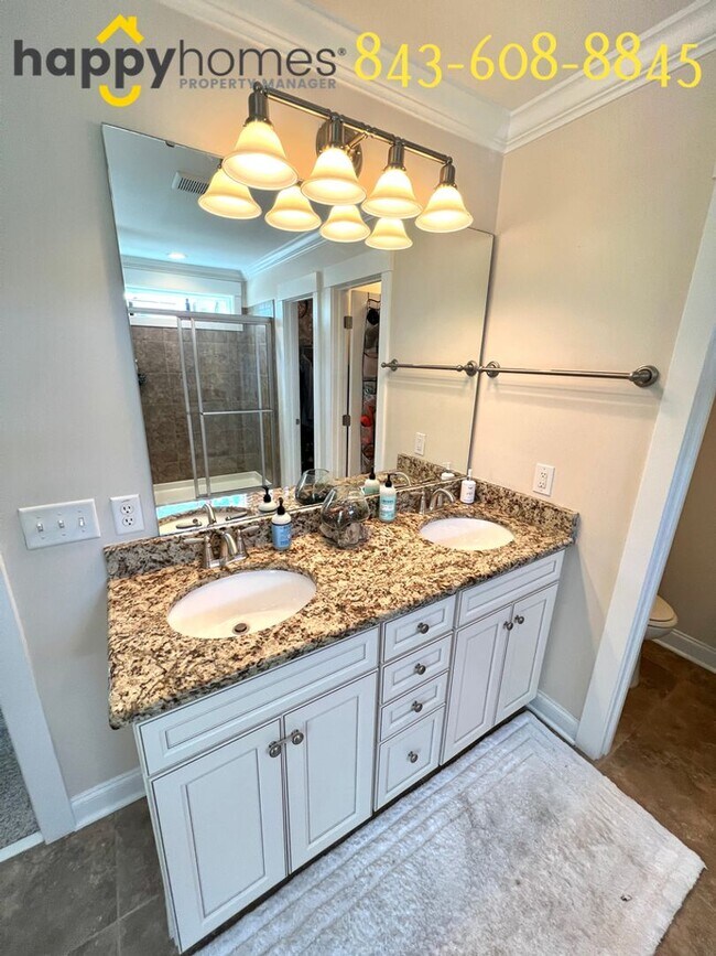 Building Photo - 4 Bed 3.5 Bath Home at Carolina Bay in Wes...