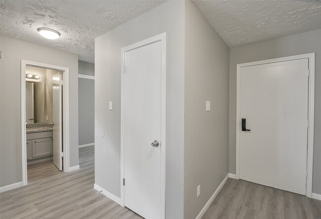 Building Photo - 5514 Dove Forest Ln