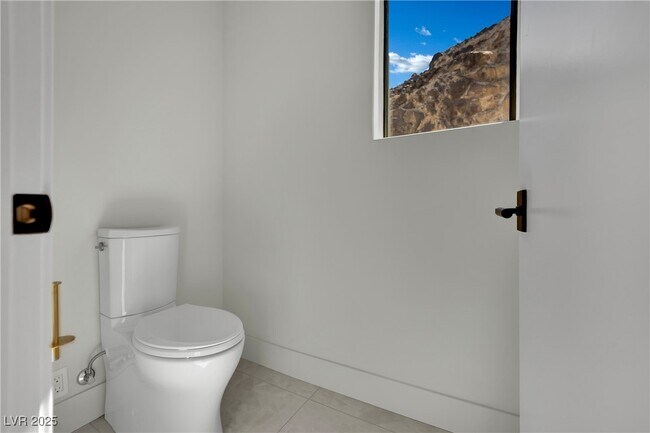Building Photo - 378 Tranquil Peak Ct