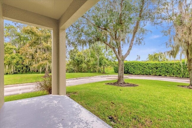 Building Photo - 14217 Bridgewater Crossings Blvd