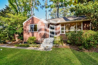 Building Photo - 1820 N Beltline Blvd