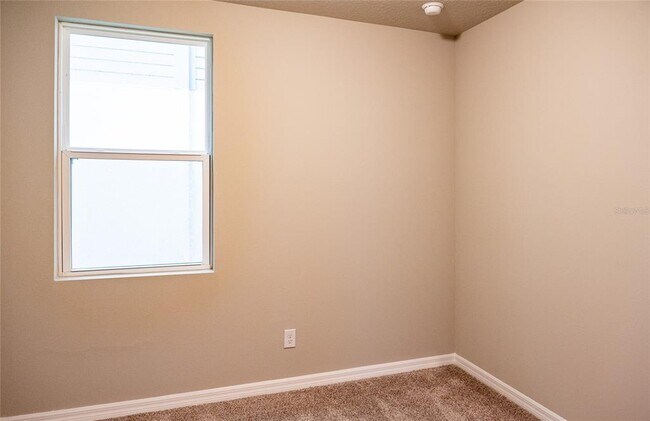 Building Photo - 3091 Bella Vista Dr