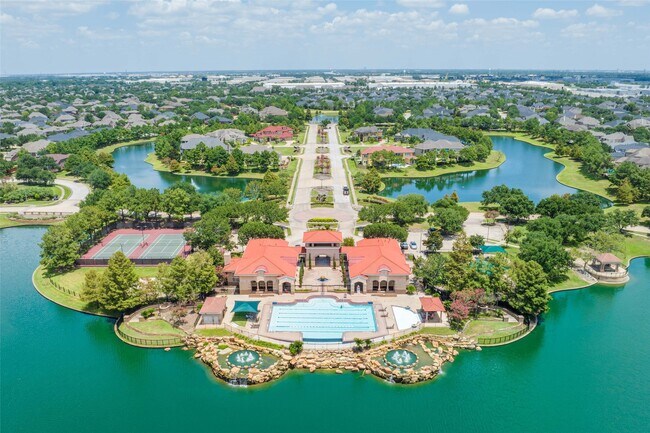 Building Photo - 5722 Ballina Canyon Ln