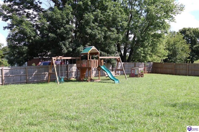 Building Photo - 816 Otter Creek Rd