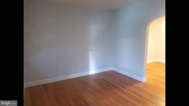 Building Photo - 1143 19th St NE