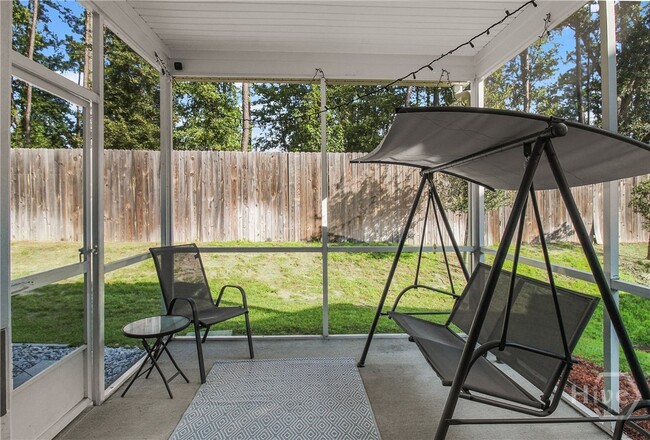 Building Photo - 148 Benelli Dr