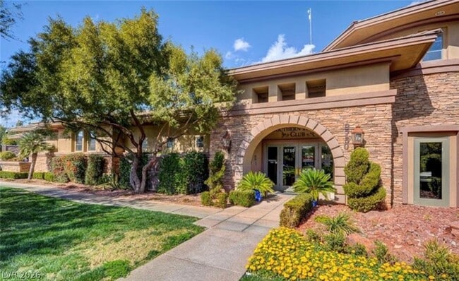 Building Photo - 5815 Field Breeze St