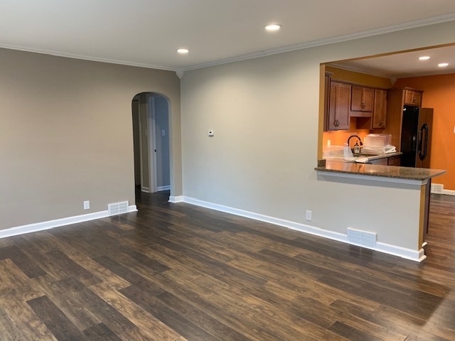 Living Room - 204 Juniper St