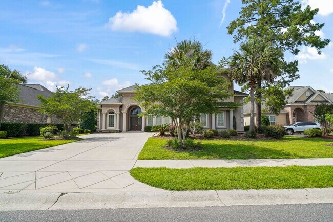 Building Photo - 9060 Abingdon Dr