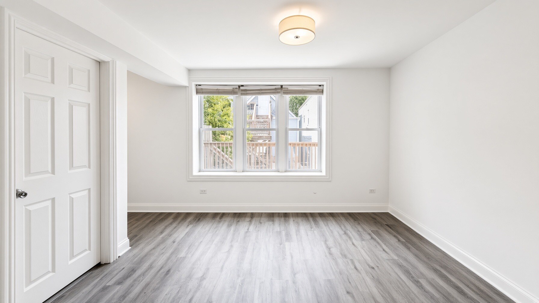 Building Photo - 3131 N Monticello Ave