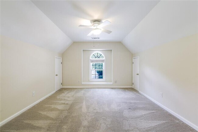 Building Photo - 1167 Druid Walk